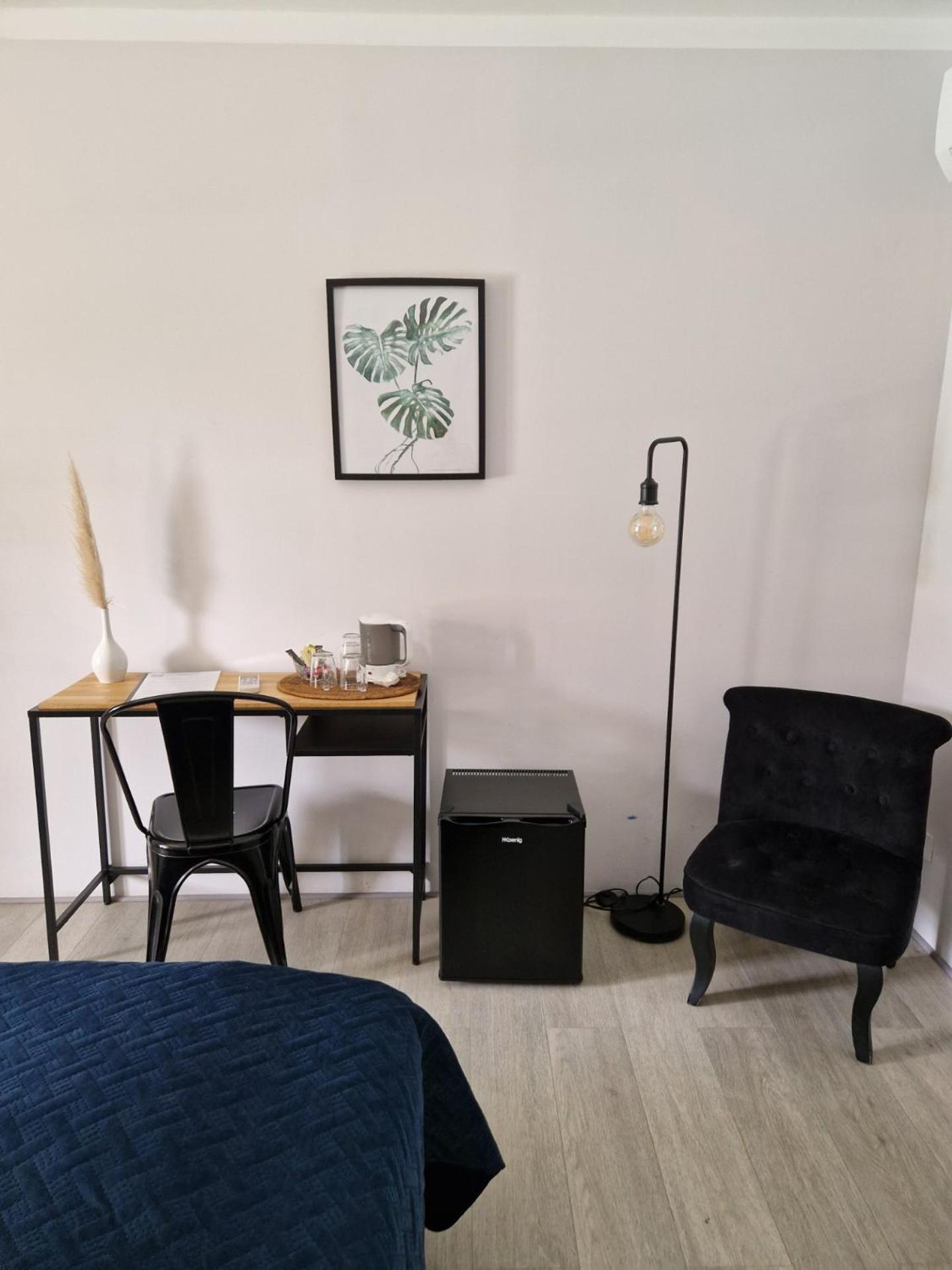 Mas Armelin Bed & Breakfast Tarascon Bagian luar foto